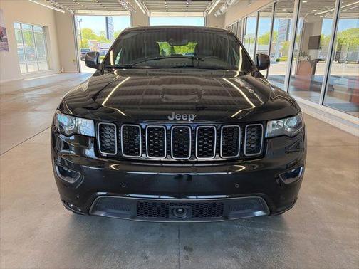 Diamond Black Crystal Pearlcoat 2021 Jeep Grand Cherokee 80th Anniversary 4x4