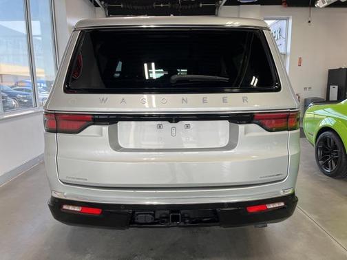 2023 Jeep Wagoneer L Series II 4x4