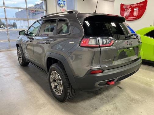 2020 Jeep Cherokee Trailhawk