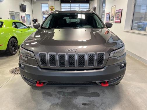 2020 Jeep Cherokee Trailhawk