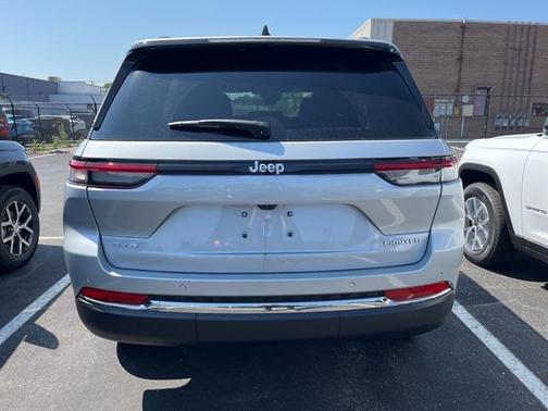 2025 Jeep Grand Cherokee Limited X