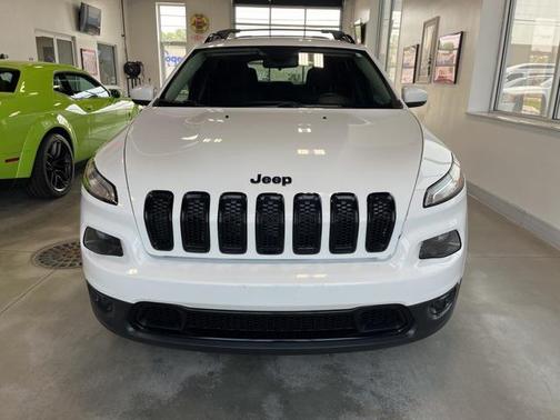 2016 Jeep Cherokee Altitude