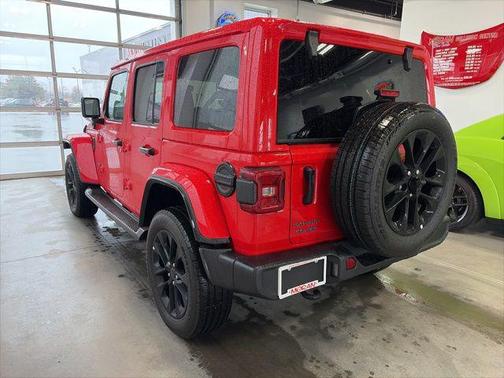2025 Jeep Wrangler 4xe Sahara