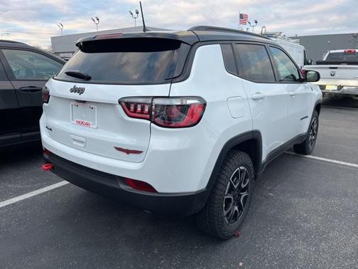 2026 Jeep Compass Trailhawk