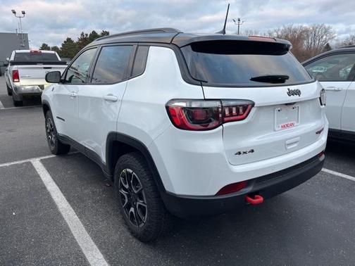 2026 Jeep Compass Trailhawk
