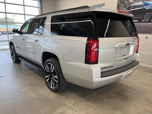 2020 Chevrolet Suburban LT