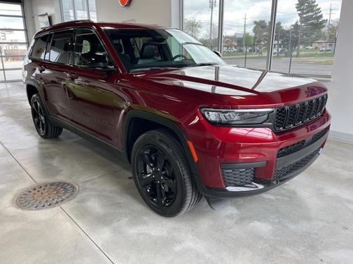 2023 Jeep Grand Cherokee L Altitude