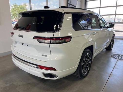 2023 Jeep Grand Cherokee L Overland