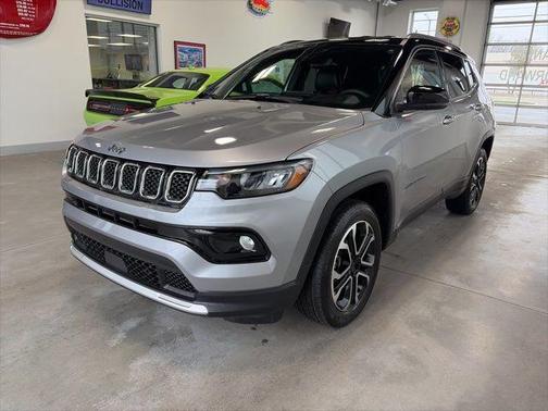 Silver Zynith Metallic Clearcoat 2024 Jeep Compass Limited
