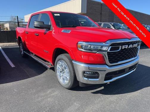 2025 RAM 1500 Big Horn/Lone Star