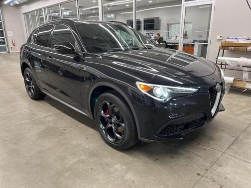 2022 Alfa Romeo Stelvio Ti