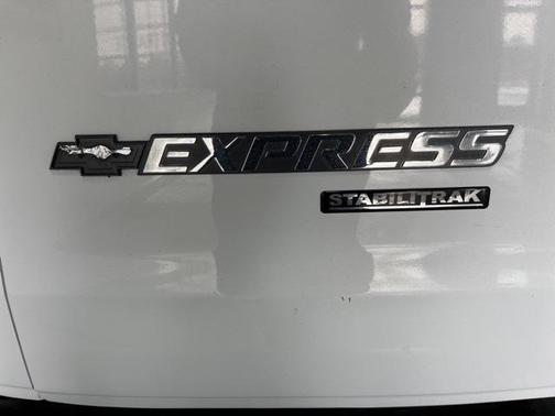 2011 Chevrolet Express 1500 Work Van