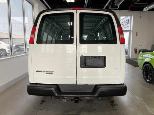 2011 Chevrolet Express 1500 Work Van