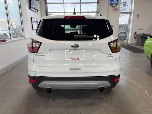 Oxford White 2018 Ford Escape SEL