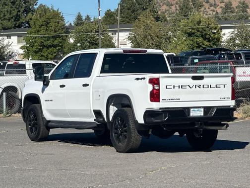 2025 Chevrolet Silverado 2500 Custom