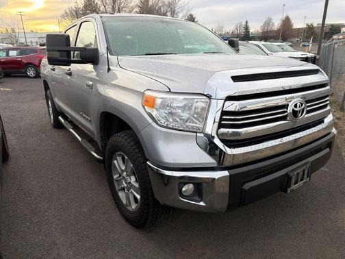 2016 Toyota Tundra SR5