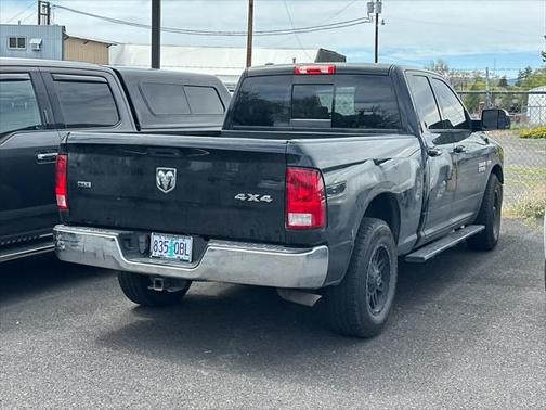 2017 RAM 1500 SLT