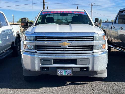 Summit White 2018 Chevrolet Silverado 2500 WT