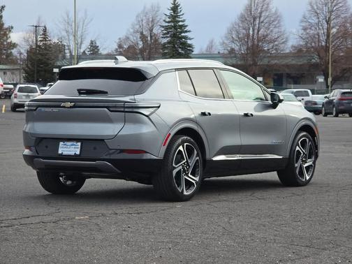 2026 Chevrolet Equinox EV LT 2