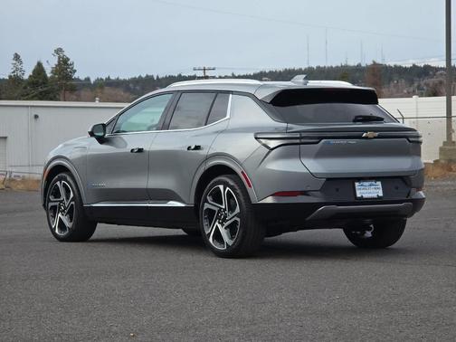 2026 Chevrolet Equinox EV LT 2