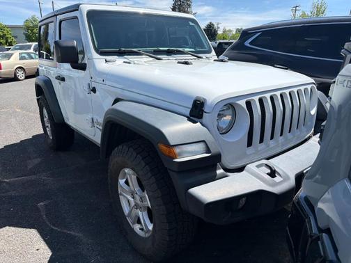 Bright White Clearcoat 2018 Jeep Wrangler Sport