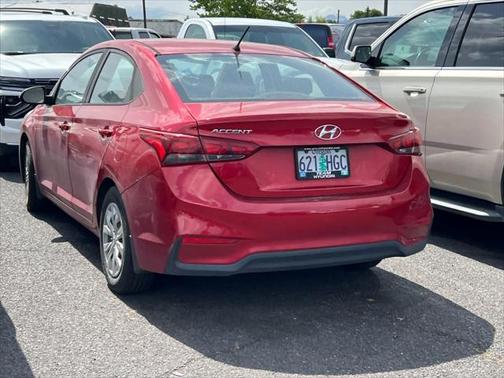 2019 Hyundai Accent SE