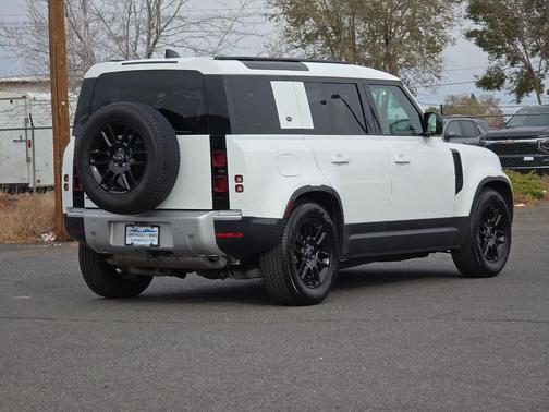 2024 Land Rover Defender P300