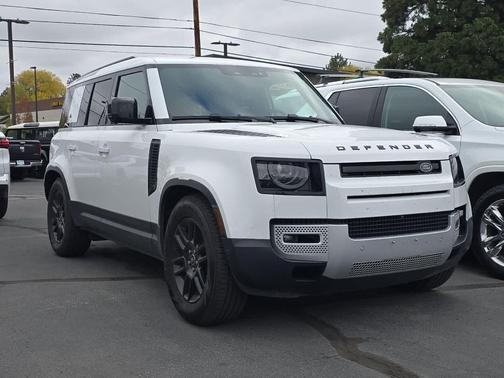 2024 Land Rover Defender P300