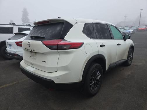 2024 Nissan Rogue S