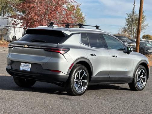 2026 Chevrolet Equinox EV LT 2