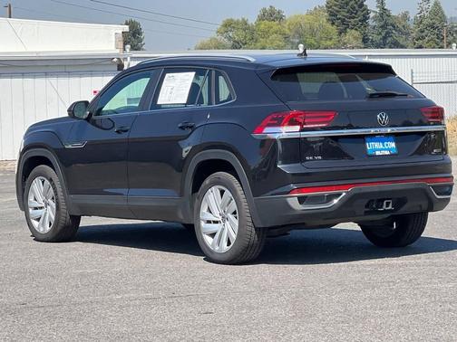 2022 Volkswagen Atlas Cross Sport 3.6L V6 SE w/Technology
