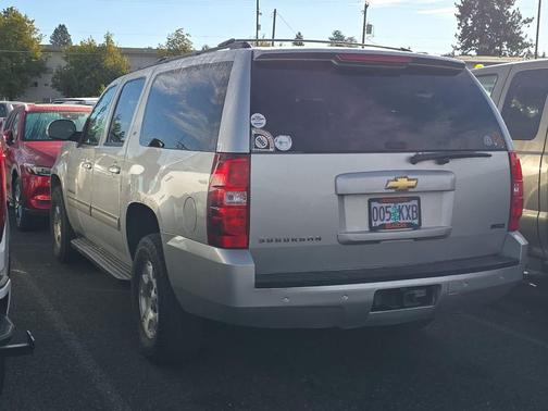 2011 Chevrolet Suburban 1500 LT