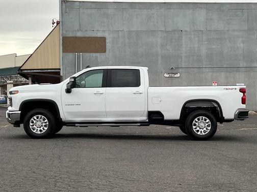 2026 Chevrolet Silverado 3500 LT
