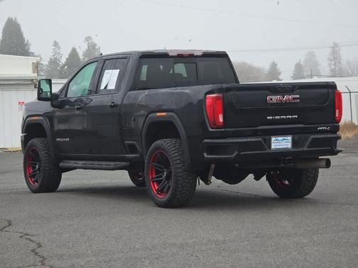 2021 GMC Sierra 2500 AT4