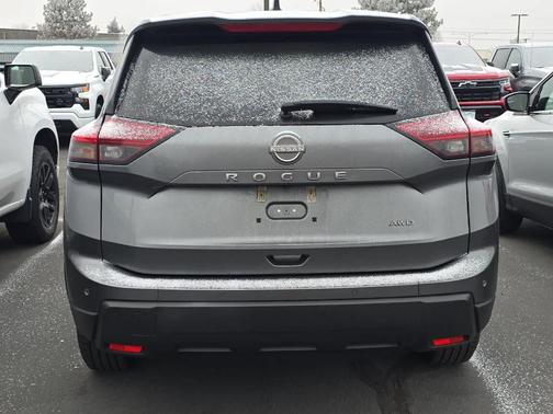 2024 Nissan Rogue S