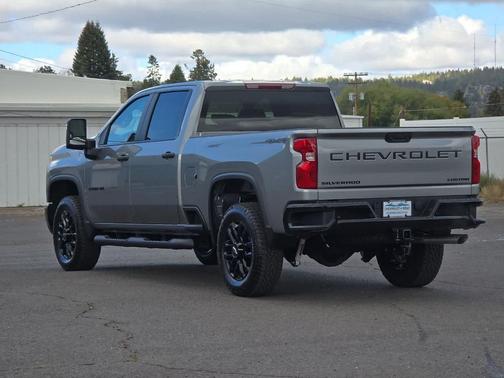 2026 Chevrolet Silverado 2500 Custom