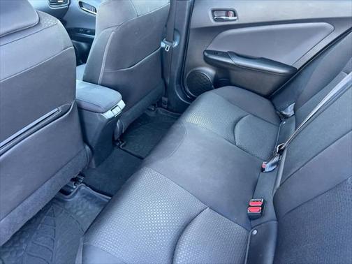 2019 Toyota Prius LE