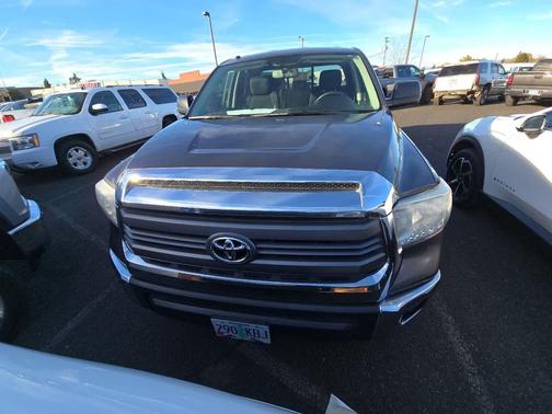 2015 Toyota Tundra SR5