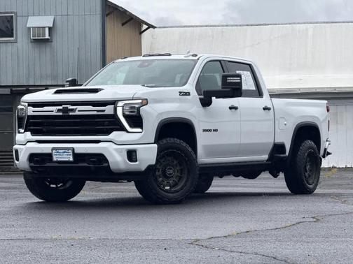 Summit White 2024 Chevrolet Silverado 3500 LTZ