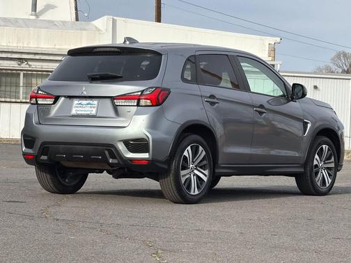 2024 Mitsubishi Outlander Sport SE