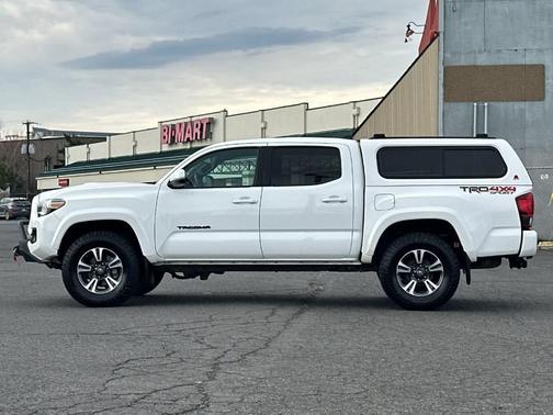 2019 Toyota Tacoma TRD Sport