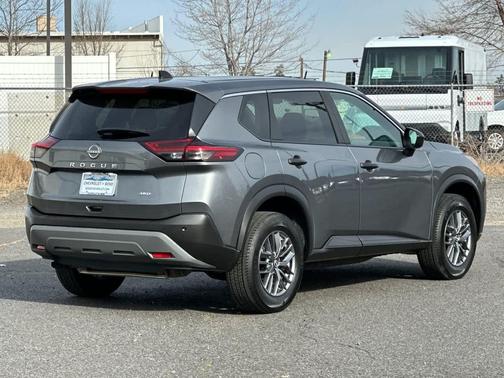 2023 Nissan Rogue S