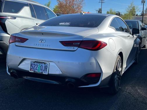 2017 INFINITI Q60 3.0t Red Sport 400