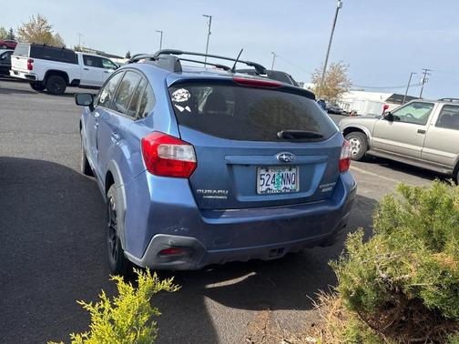 Quartz Blue Pearl 2016 Subaru Crosstrek 2.0i