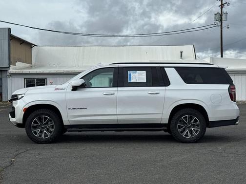 2023 Chevrolet Suburban Z71