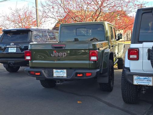 2023 Jeep Gladiator Mojave