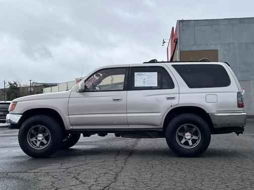 1996 Toyota 4Runner SR5
