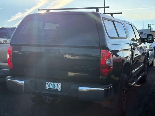 2014 Toyota Tundra SR5