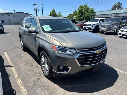 2018 Chevrolet Traverse LT Cloth