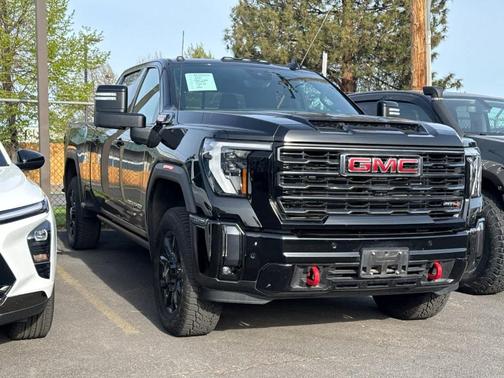 Black 2024 GMC Sierra 2500 AT4